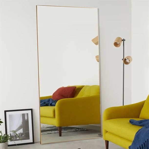 Spegel med guldfärgad ram 80x170 cm